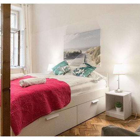 Optimal Apartment, 5 Persons, Long Stay Discount Відень Екстер'єр фото