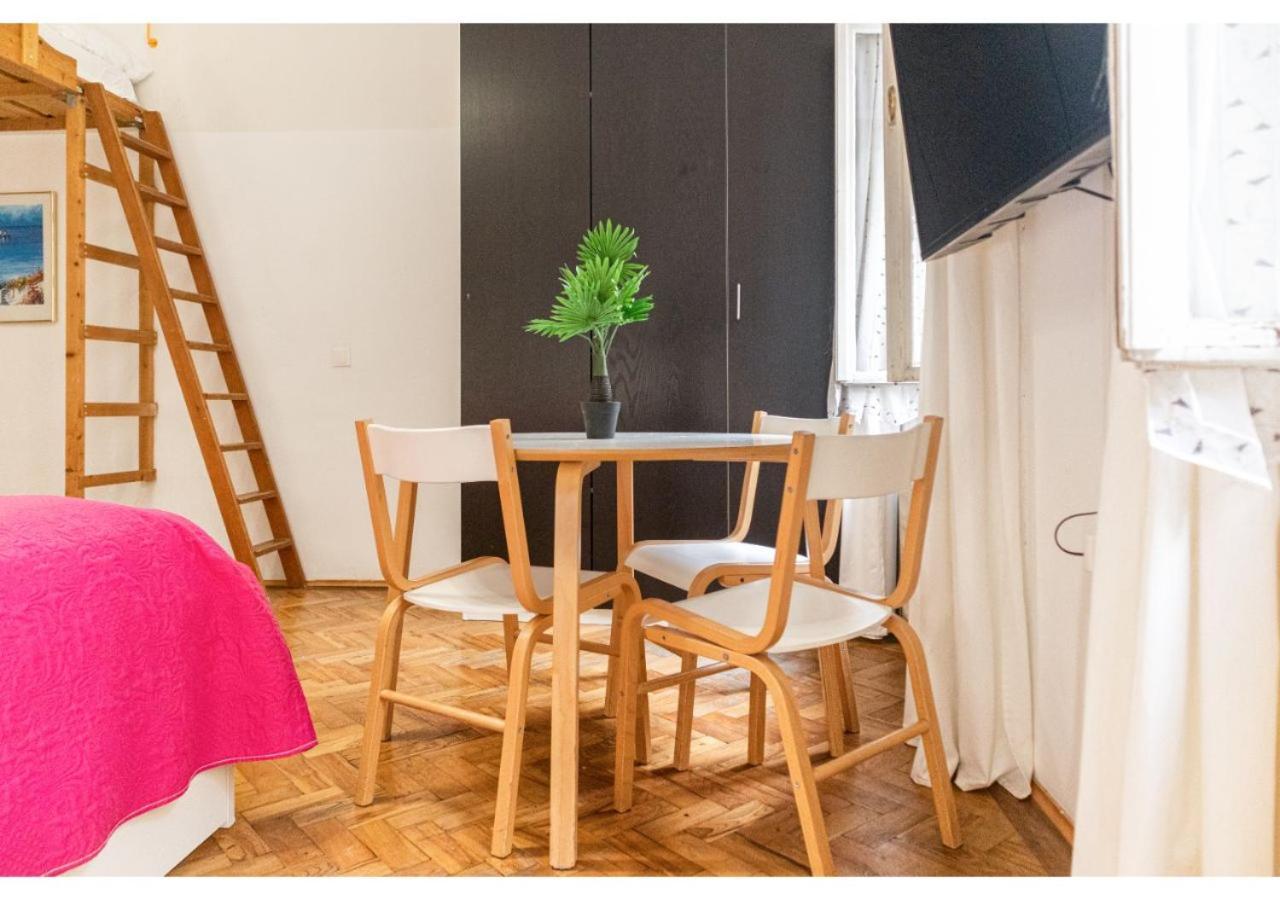 Optimal Apartment, 5 Persons, Long Stay Discount Відень Екстер'єр фото